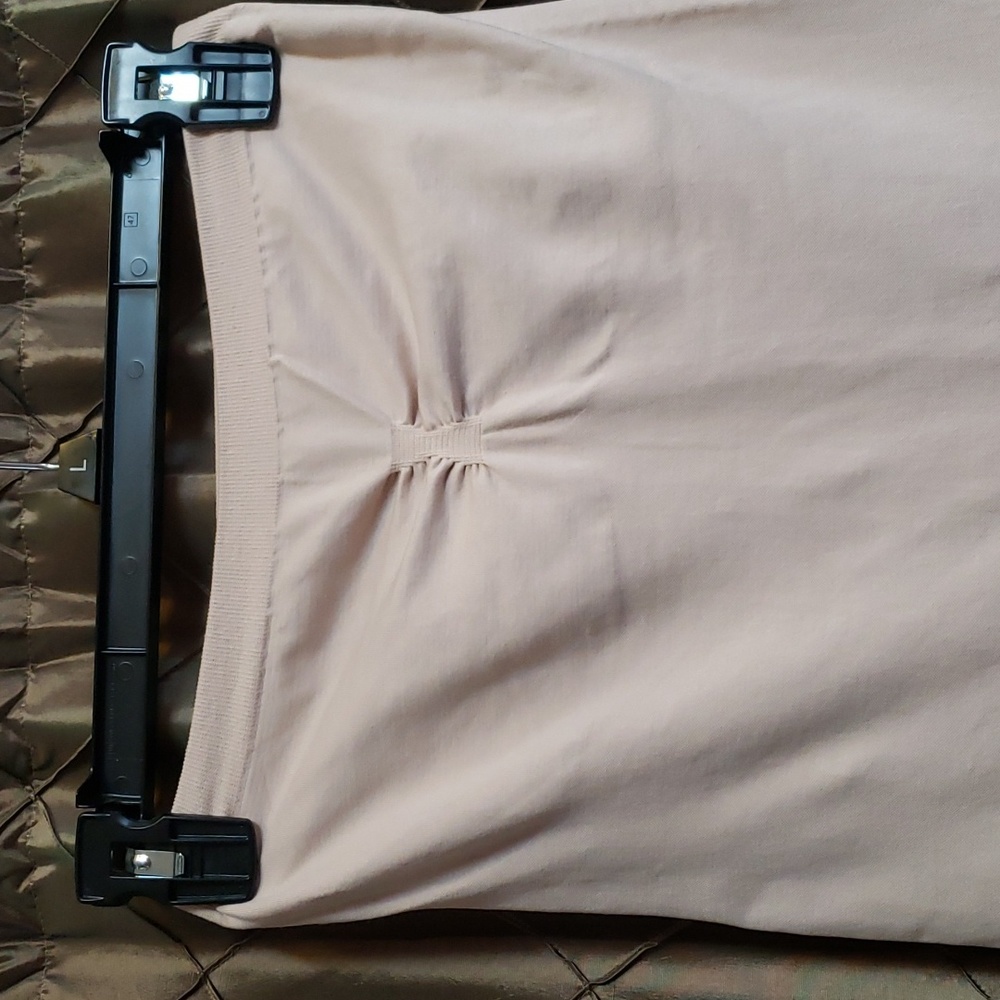EUC- Rhonda Shear Strapless Bandeau Shapewear Slip - Picture 2 of 6